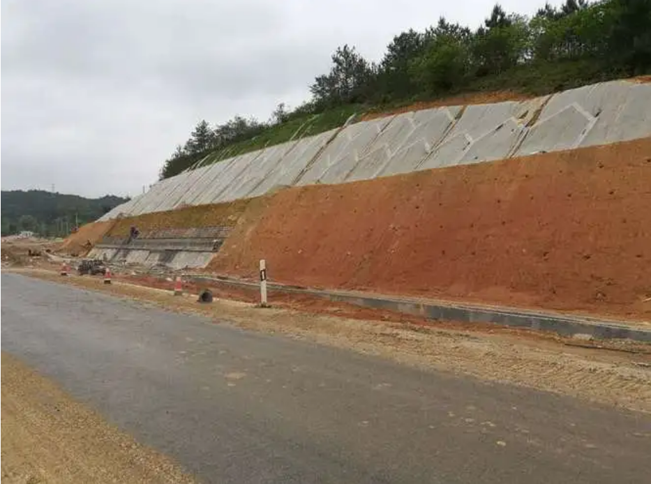 邊坡監(jiān)測(cè)